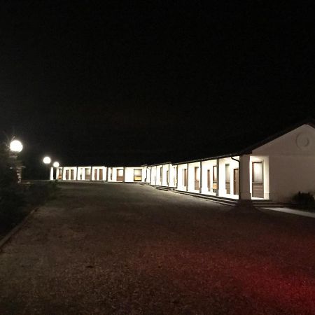 فندق Gosciniec Krepa Lipsko المظهر الخارجي الصورة