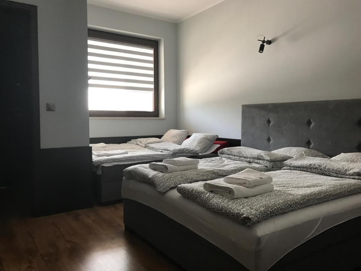 فندق Gosciniec Krepa Lipsko المظهر الخارجي الصورة